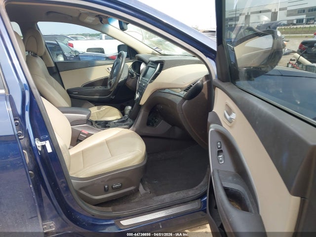 44736698 :رقم المزاد ، 5XYZU3LB1HG470960 vin ، 2017 Hyundai Santa Fe Sport 2.4l مزاد بيع