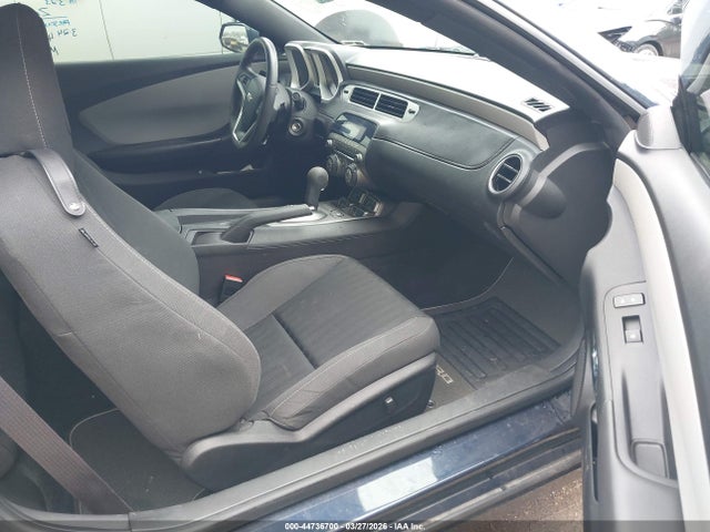 2015 CHEVROLET CAMARO 2G1FB1E39F9294924 Photo 4