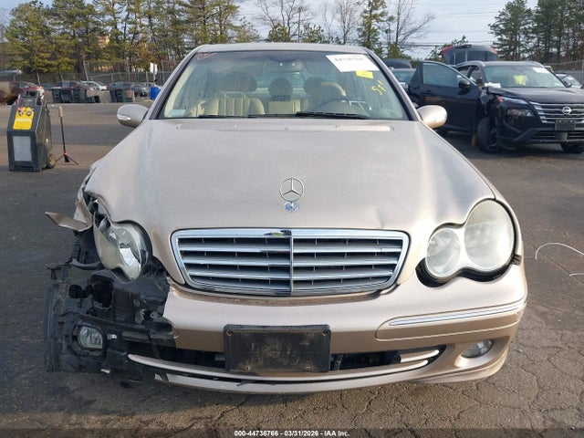 Aukcja sprzedaży 2005 Mercedes-benz C 240 Luxury, vin: WDBRF61J85F617469, numer aukcji: 44736766