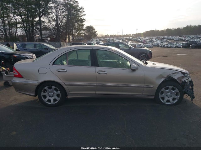 Aukcja sprzedaży 2005 Mercedes-benz C 240 Luxury, vin: WDBRF61J85F617469, numer aukcji: 44736766