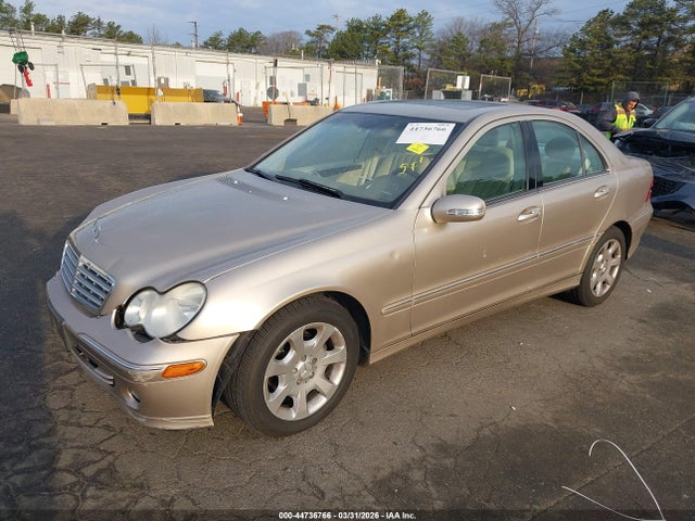 Aukcja sprzedaży 2005 Mercedes-benz C 240 Luxury, vin: WDBRF61J85F617469, numer aukcji: 44736766