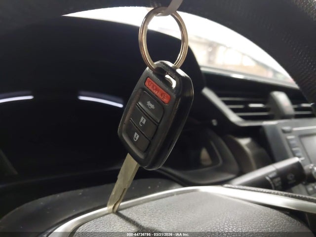 44736795 :رقم المزاد ، 2HGFC2F60KH546760 vin ، 2019 Honda Civic Lx مزاد بيع