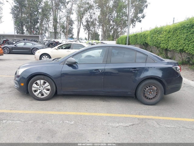 Chevrolet Cruze Ls Auto 2015 1G1PA5SH2F7297888 Image 14