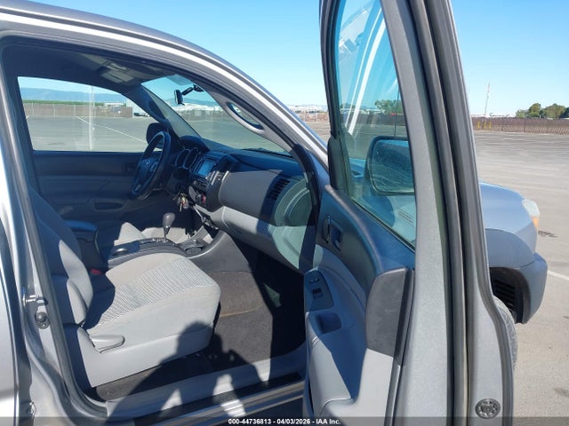 2014 TOYOTA TACOMA 3TMLU4EN7EM158725 Photo 4