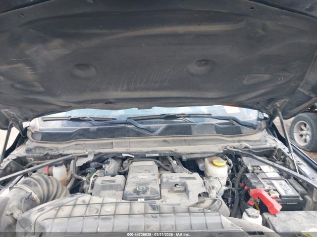 44736839 :رقم المزاد ، 3C6UR5NL8LG274075 vin ، 2020 Ram 2500 Laramie  4x4 6'4 Box مزاد بيع
