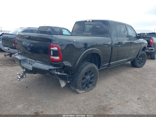 44736839 :رقم المزاد ، 3C6UR5NL8LG274075 vin ، 2020 Ram 2500 Laramie  4x4 6'4 Box مزاد بيع