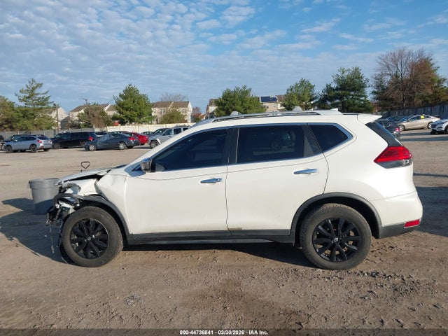 Aukcja sprzedaży 2017 Nissan Rogue Sv, vin: KNMAT2MT9HP519921, numer aukcji: 44736841