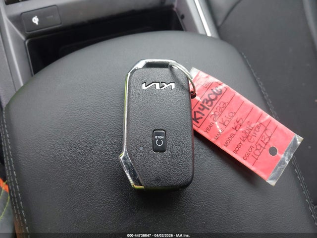2022 Kia K5 Gt-line მანქანა იყიდება აუქციონზე, vin: 5XXG64J25NG109130, აუქციონის ნომერი: 44736847