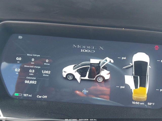 2017 Tesla Model X 100d/75d/90d მანქანა იყიდება აუქციონზე, vin: 5YJXCBE22HF065067, აუქციონის ნომერი: 44736863