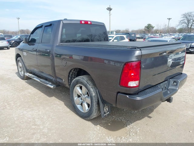 44736879 :رقم المزاد ، 1C6RR7FG9JS273588 vin ، 2018 Ram 1500 Express  4x4 6'4 Box مزاد بيع