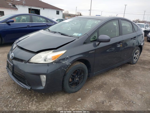 2014 TOYOTA PRIUS JTDKN3DU0E1770774 Photo 1
