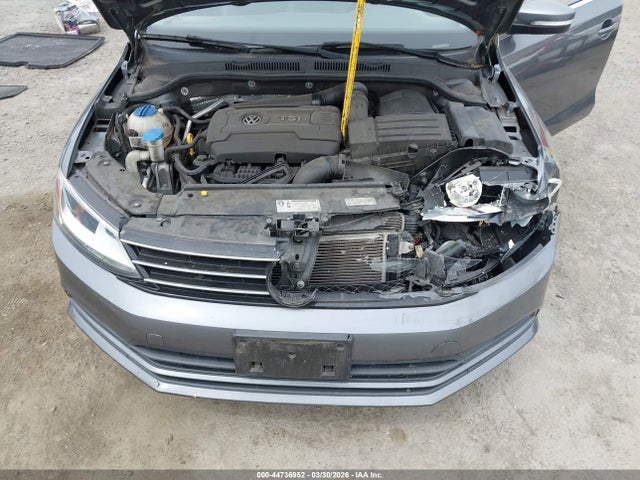 3VWD17AJ5FM250089 Volkswagen Jetta 1.8t Se