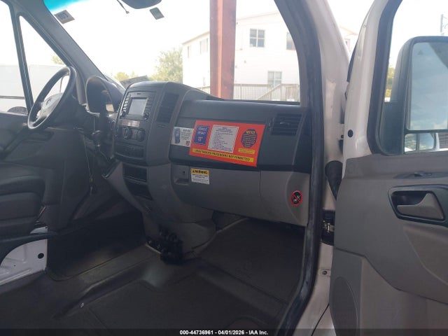 Продаж на аукціоні авто 2016 Mercedes-benz Sprinter 2500 High  Roof, vin: WD3PE8DD7GP359384, номер лоту: 44736961