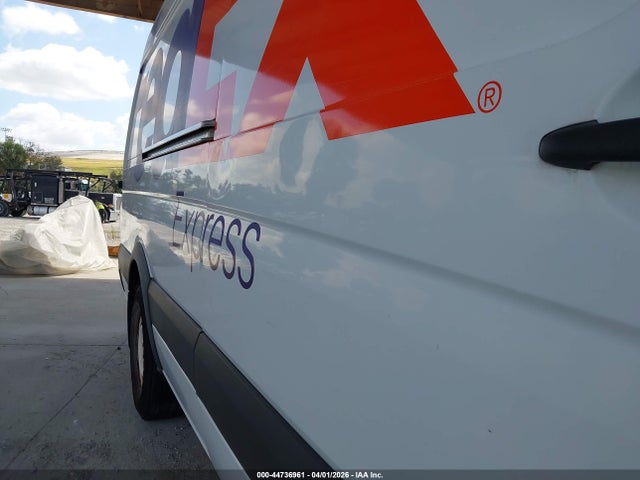 Продаж на аукціоні авто 2016 Mercedes-benz Sprinter 2500 High  Roof, vin: WD3PE8DD7GP359384, номер лоту: 44736961