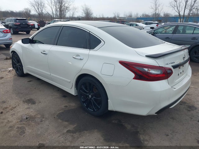 Продажа на аукционе авто 2017 Nissan Altima 2.5 Sr, vin: 1N4AL3AP5HC174462, номер лота: 44736962