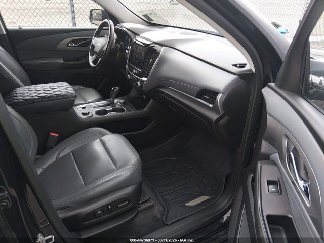 1GNERHKWXKJ261331 Chevrolet Traverse 3lt