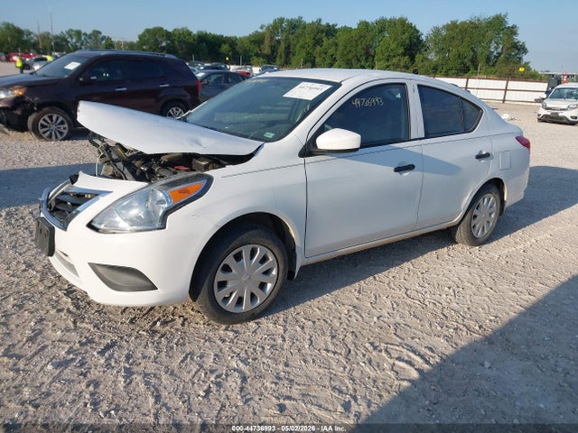 Продаж на аукціоні авто 2017 Nissan Versa 1.6 S, vin: 3N1CN7AP6HL833693, номер лоту: 44736993