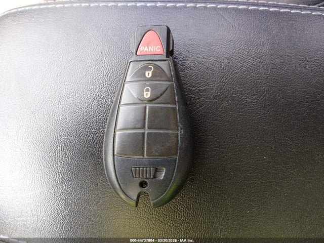 2019 Jeep Cherokee Latitude Fwd მანქანა იყიდება აუქციონზე, vin: 1C4PJLCB4KD312912, აუქციონის ნომერი: 44737004