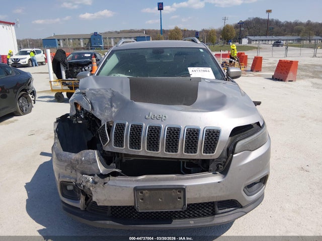 2019 Jeep Cherokee Latitude Fwd მანქანა იყიდება აუქციონზე, vin: 1C4PJLCB4KD312912, აუქციონის ნომერი: 44737004