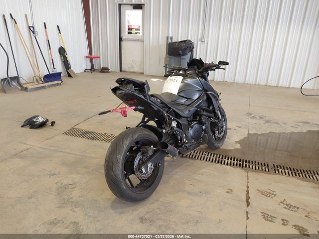 JS1C533B4N7100429 Suzuki Gsx-s750 M/z