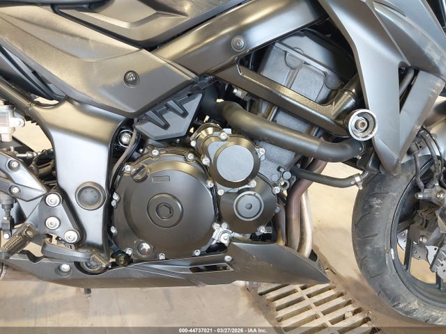 JS1C533B4N7100429 Suzuki Gsx-s750 M/z