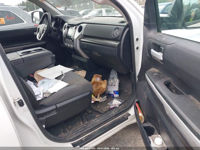 5TFUY5F17LX884439 Toyota Tundra Sr5