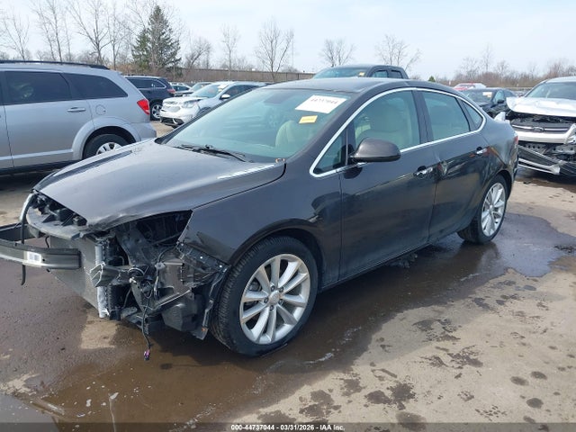 44737044 :رقم المزاد ، 1G4PR5SK6D4105667 vin ، 2013 Buick Verano Convenience Group مزاد بيع