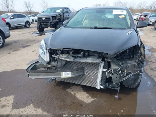 44737044 :رقم المزاد ، 1G4PR5SK6D4105667 vin ، 2013 Buick Verano Convenience Group مزاد بيع