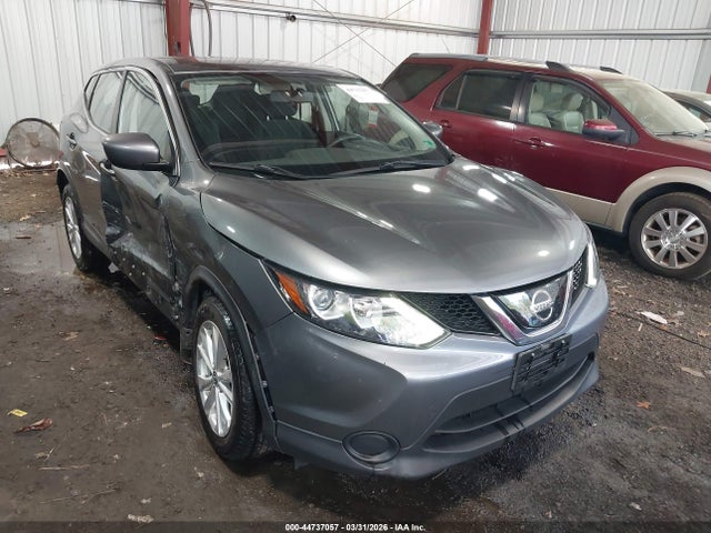 Auction sale of the 2019 Nissan Rogue Sport S, vin: JN1BJ1CP1KW227575, lot number: 44737057