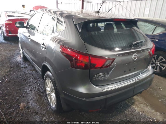 Auction sale of the 2019 Nissan Rogue Sport S, vin: JN1BJ1CP1KW227575, lot number: 44737057