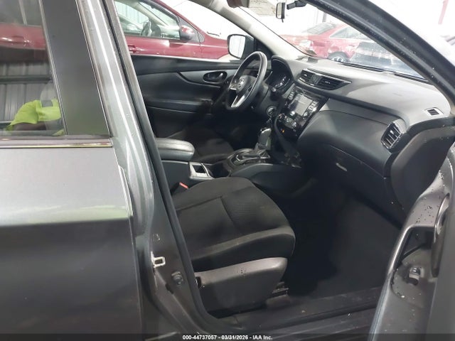 Auction sale of the 2019 Nissan Rogue Sport S, vin: JN1BJ1CP1KW227575, lot number: 44737057