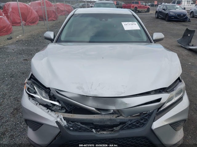 Aukcja sprzedaży 2018 Toyota Camry Se, vin: 4T1B11HK8JU567578, numer aukcji: 44737070