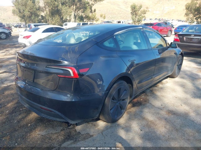2024 TESLA MODEL 3 5YJ3E1EA3RF782220 Photo 3