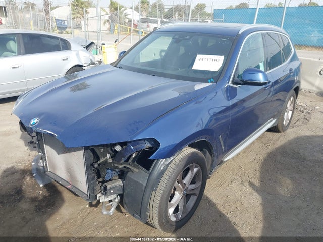 2019 BMW X3 5UXTR7C58KLA48447 Photo 1