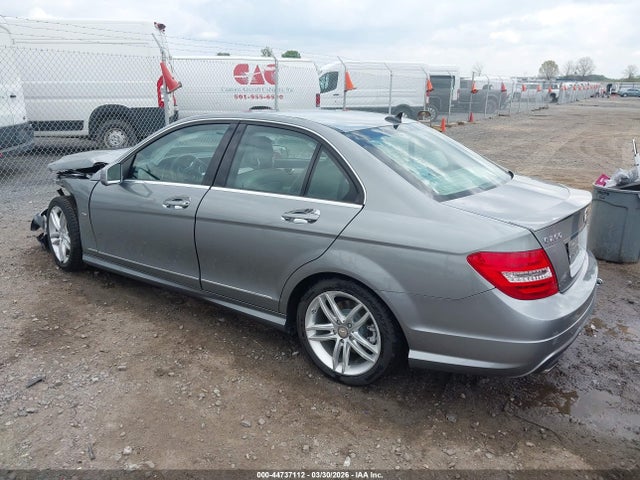 Продаж на аукціоні авто 2012 Mercedes-benz C 250 Sport, vin: WDDGF4HB2CR233118, номер лоту: 44737112
