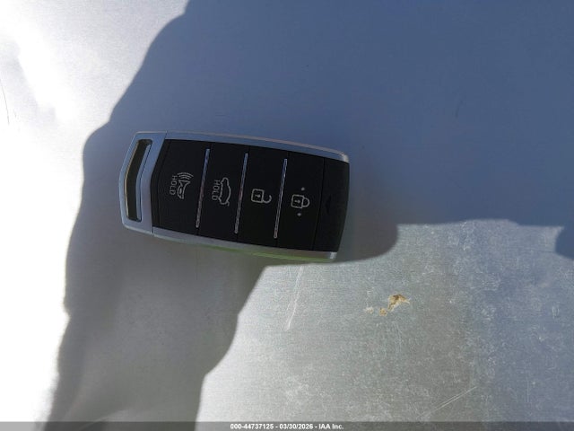 KMTG64LAXLU053442 Genesis G70 2.0t Rwd