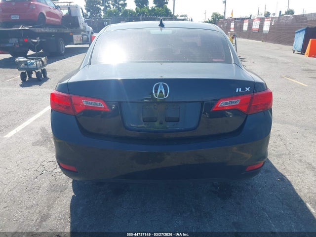 44737149 :رقم المزاد ، 19VDE1F72DE005798 vin ، 2013 Acura Ilx 2.0l مزاد بيع