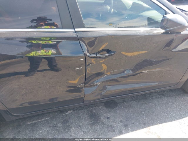 44737149 :رقم المزاد ، 19VDE1F72DE005798 vin ، 2013 Acura Ilx 2.0l مزاد بيع