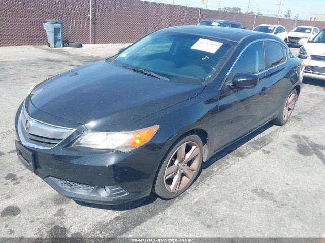 44737149 :رقم المزاد ، 19VDE1F72DE005798 vin ، 2013 Acura Ilx 2.0l مزاد بيع