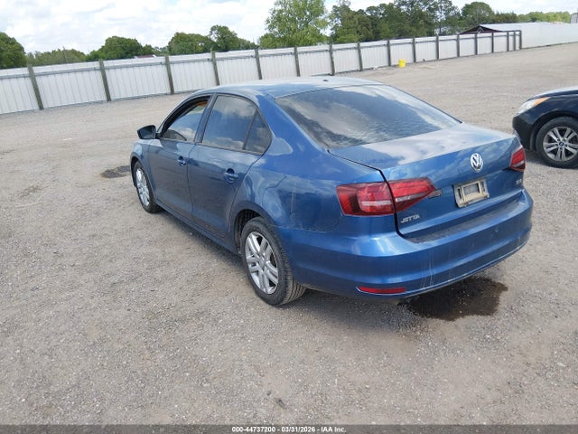 2018 VOLKSWAGEN JETTA 3VW2B7AJ5JM214223 Photo 2