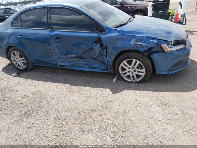 2018 VOLKSWAGEN JETTA 3VW2B7AJ5JM214223 Photo 5