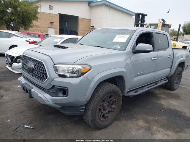 3TMAZ5CNXJM073390 Toyota Tacoma Trd Sport