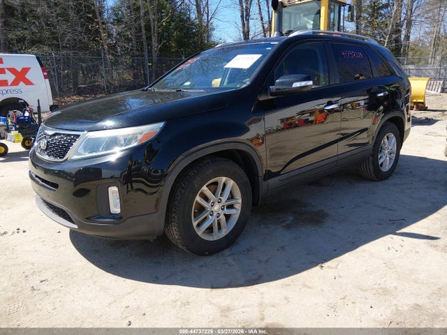 44737229 :رقم المزاد ، 5XYKT3A65EG473933 vin ، 2014 Kia Sorento Lx مزاد بيع