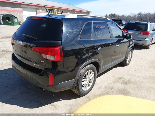 44737229 :رقم المزاد ، 5XYKT3A65EG473933 vin ، 2014 Kia Sorento Lx مزاد بيع