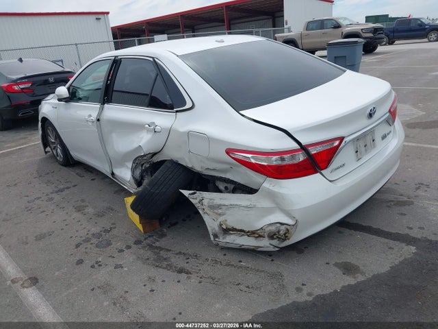 2015 TOYOTA CAMRY HYBRID 4T1BD1FK4FU158981 Photo 2