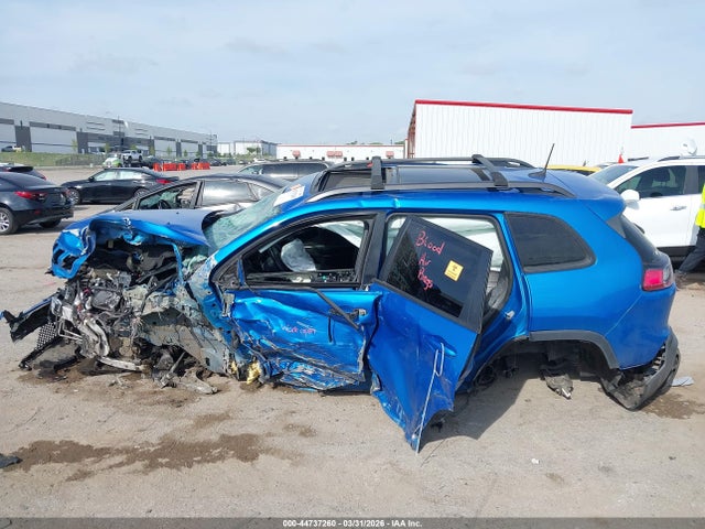 2021 Jeep Cherokee 80th Anniversary Fwd მანქანა იყიდება აუქციონზე, vin: 1C4PJLMX9MD168724, აუქციონის ნომერი: 44737260