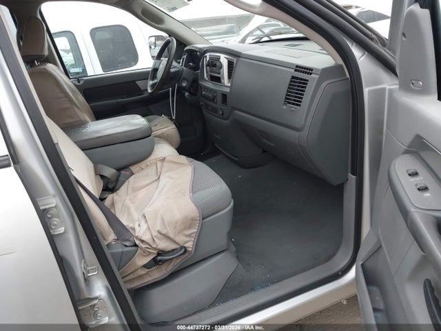 44737272 :رقم المزاد ، 1D7HA18237S251062 vin ، 2007 Dodge Ram 1500 Slt مزاد بيع