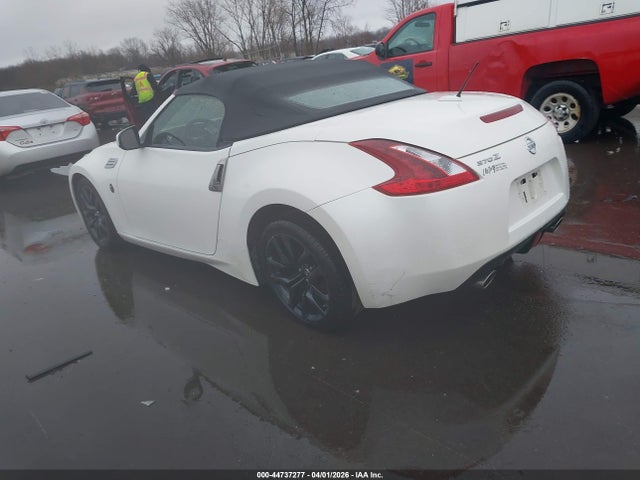 2019 NISSAN 370Z JN1AZ4FH0KM620179 Photo 2