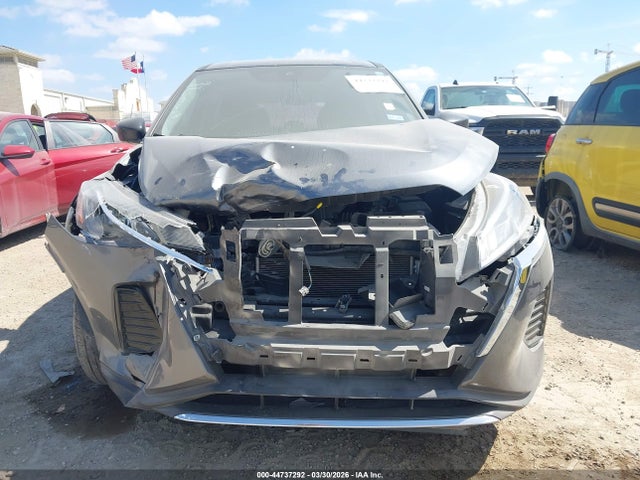 44737292 :رقم المزاد ، 3N1CP5BV2NL476469 vin ، 2022 Nissan Kicks S Xtronic Cvt مزاد بيع