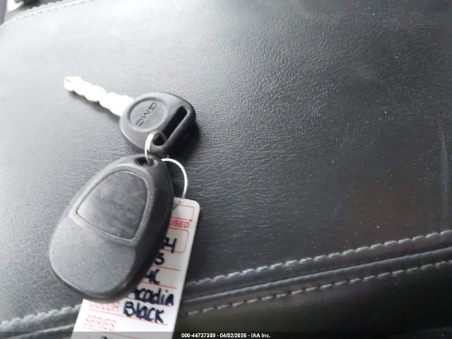 1GKKVPKD2FJ215096 GMC Acadia Sle-2
